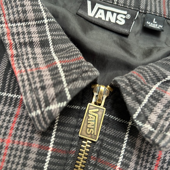 Vans Men's Black and Red Plaid Shirt Jacket - Picture 3 of 7